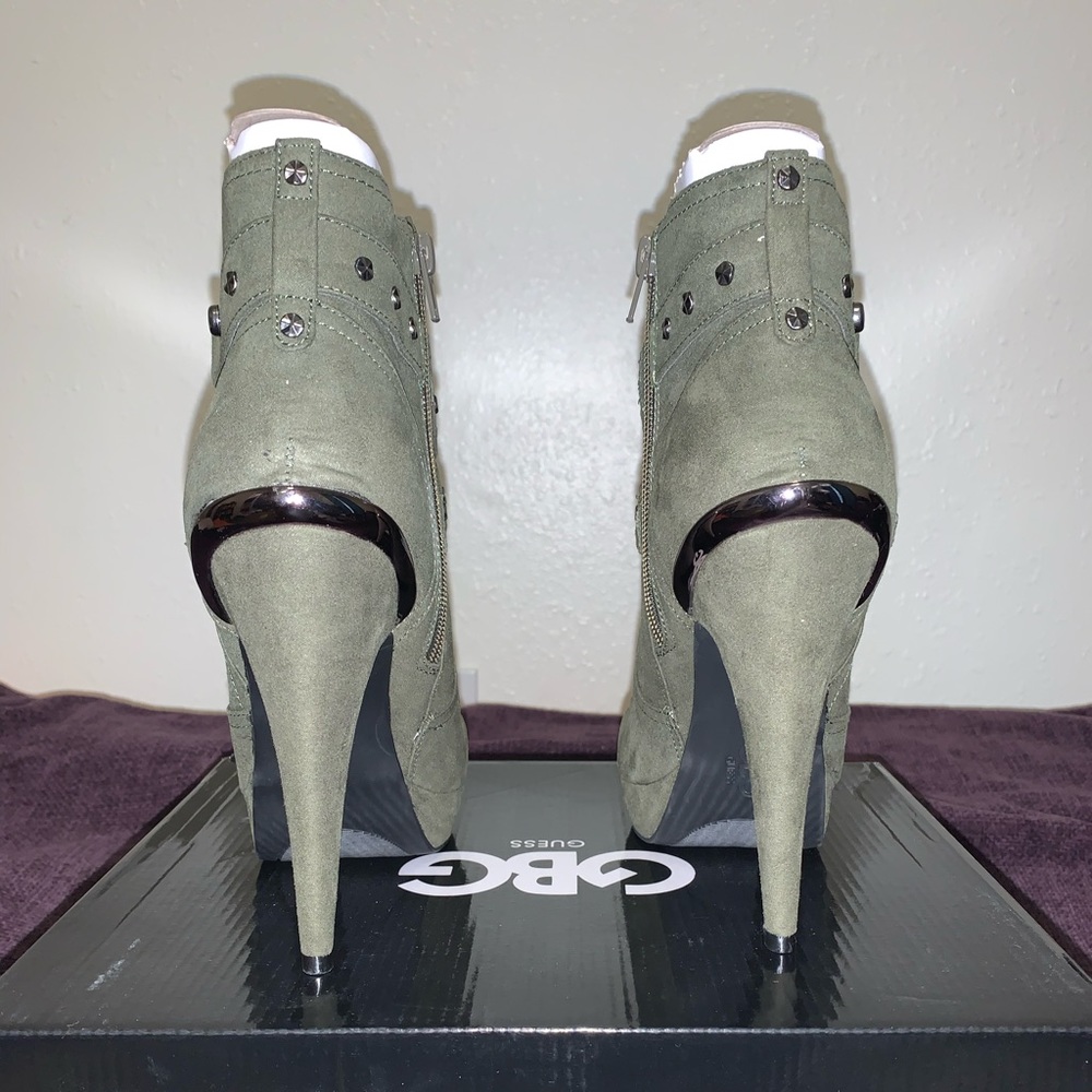 Guess Booties - Picture 5 of 6